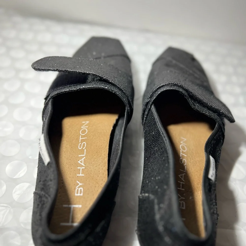 Shoes for Women - Picture 3 of 6